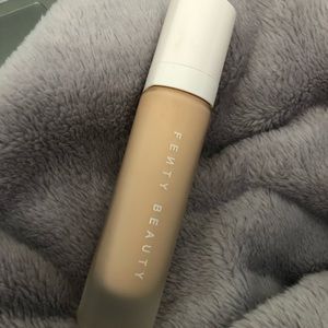 Fenty beauty matte foundation 120